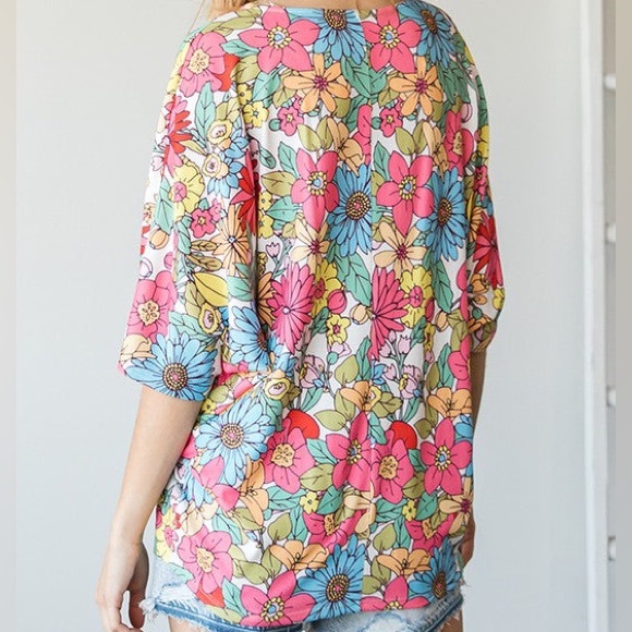 🌿5/$25 First Love by Lovelyn Groovy Doleman Top - Picture 4 of 11